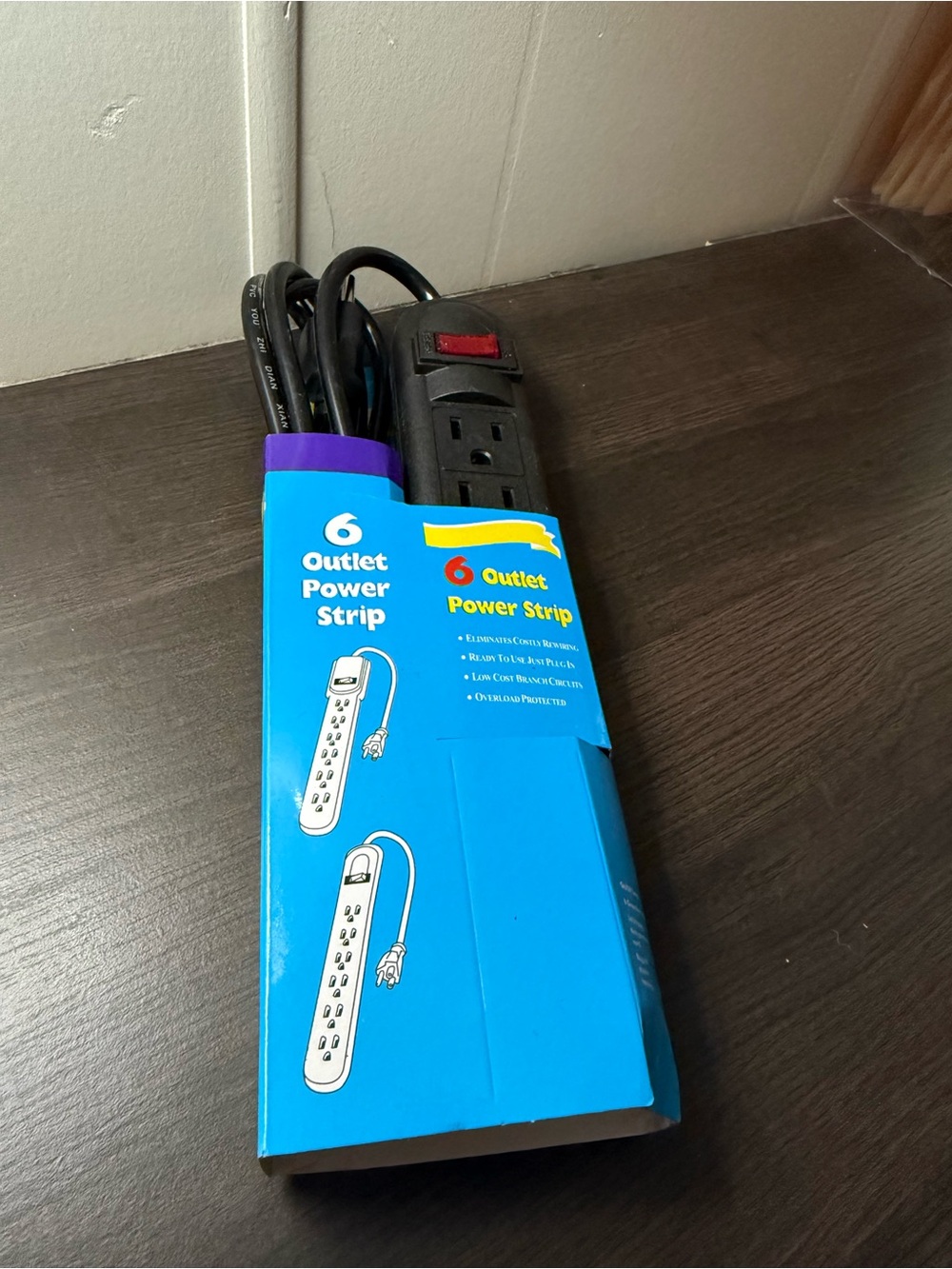 6-Outlet Power Strip